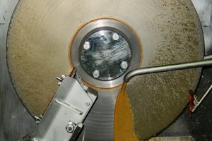  4 Drying of waste water on a disc in a CD Dryer 501 at the Allgaier test centre in Uhingen 