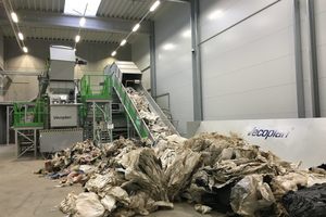  Vecoplan works closely with its customers to find a suitable shredding solution for the various plastics for each application. 