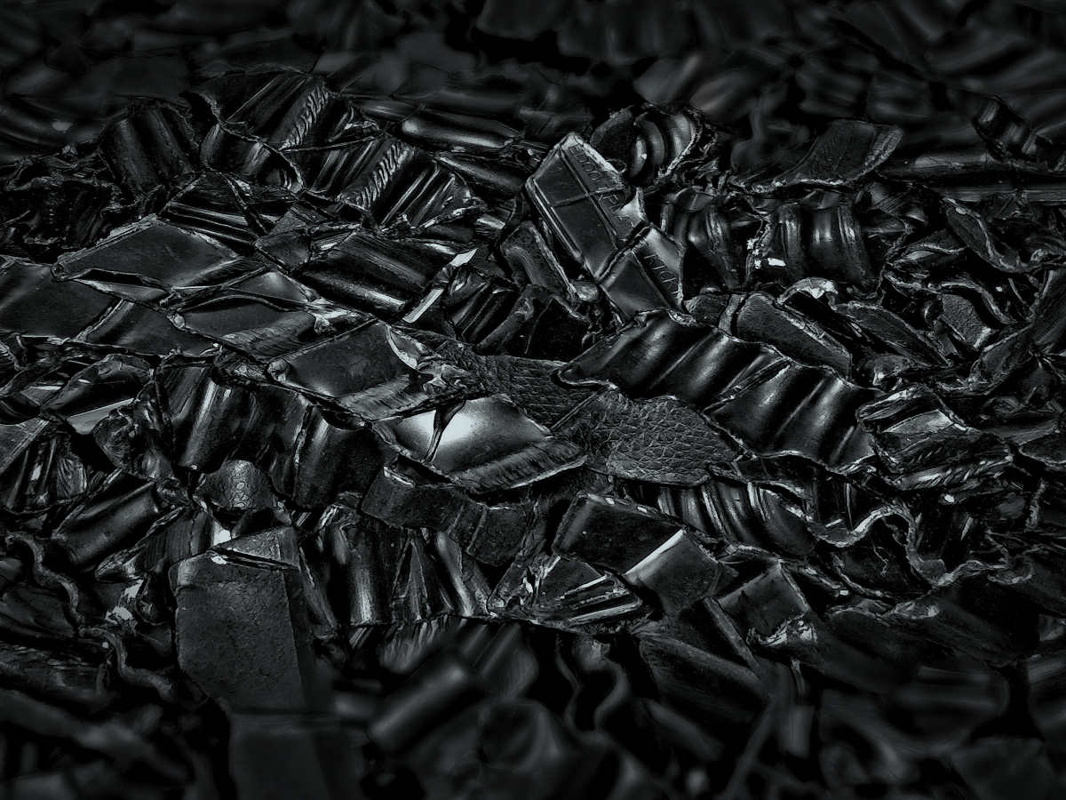 Sorting black plastics into pure grades closes recycling loops recovery
