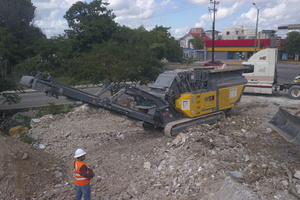 The first mobile crusher for recycling construction and demolition waste delivered by RM to Mexico 
