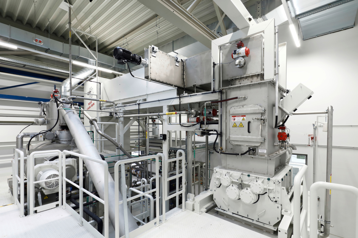 Battery Recycling With URT Plant Concept Recovery