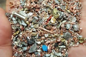  Recycled metal granules 