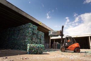  View at the yard of Masotina S.p.A. 