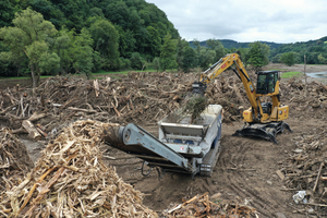  The severe weather also devastated Dümpelfeld. The sports field is no longer recognisable 