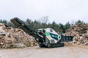  Terex Ecotec’s new robust high-speed shredder TBG 530T  