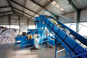  8 The channel baling press has a cutting force of 1350 kN 