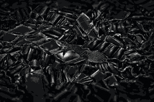  Das Sortiergut bestehend aus einem Gemisch schwarzer Kunststoffe kann in sortenreine Polymer-Fraktionen getrennt werden 