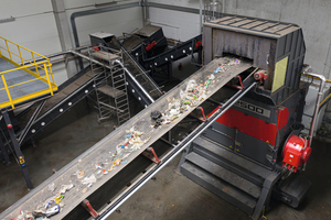  The VEZ 2500 TT shreds the challenging materials into a homogeneous output, which is then used as RDF 
