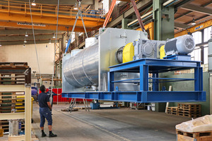  Final assembly of a BHS vacuum dryer of type HTC with a volume of 20 000 liters for the drying stage in the recycling of lithium-ion batteries to a market companion 