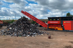  HAMMEL VB 950 E (2 x 250 kW) in mixed scrap 