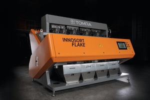  INNOSORT FLAKETM simultaneously sorts flakes by polymer, color and transparency 