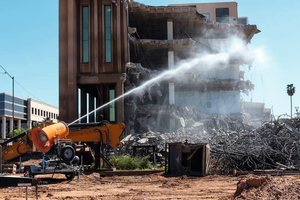  The far reach of the J2P (jet-to-plume) nozzle allows for greater precision when controlling dust emissions 