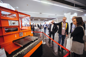  Der direkte Dialog mit den Ausstellern ist sicher einer der effektivsten Wege, um seinen Informationsbedarf zu decken 