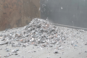  Die UNTHA XR3000C eignet sich optimal für die Verwertung unterschiedlich zusammengesetzter Materialströme  
