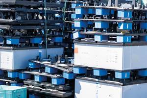  Homogeneous raw material: the 50-mm perforated screen ensures that 90 % of the material is smaller than 40 mm 