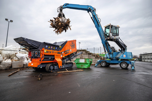 Around 80 % of the practical use of the EKOMAXX 800 involves the processing of class A1 to A3 waste wood 