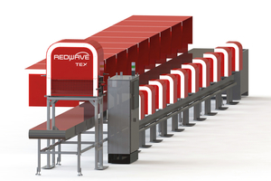  REDWAVE TEX automatically detects and separates textiles according to material type, colour and contaminants such as buttons, zips or labels 