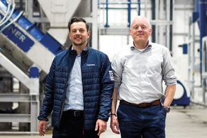  Innovating the standards in plastics recycling – so das erklärte Ziel der Kooperation zwischen Lindner Washtech und EREMA. Mit gezielten Prozessoptimierungen entlang der gesamten Wertschöpfungskette setzen die Partner neue Maßstäbe in Effizienz und Recyclingqualität 