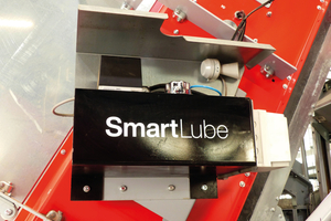  ... with automatic chain lubrication 