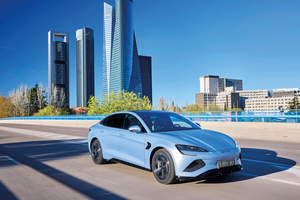  1 Electric car from Chinese production 