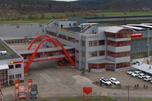 HAMMEL-factory: red connection bridge 