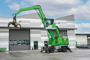 SENNEBOGEN recently began offering a complete series of battery-powered recycling material handlers with operating weights ranging from 17 t to 31 t 