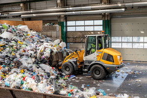  Der batterieelektrische Fahrantrieb überzeugt im Arbeitseinsatz durch Leistung und lange Laufzeit 