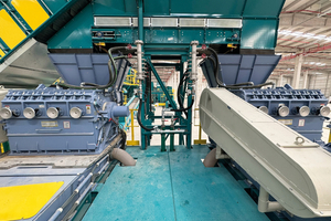  1 The two SMS forced feeding granulators installed in the first line ensure uniform flake size and stable material intake, creating ideal conditions for downstream washing and density separation processes 